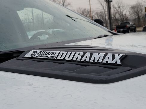 Used 2025 Chevrolet Silverado 2500 LT w/ Safety Package image 6