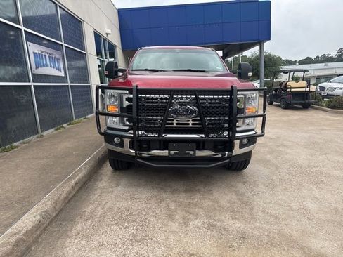 Used 2025 Ford F250 XLT w/ FX4 Off-Road Package AWD/4WD image 3