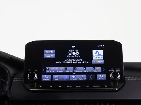 Used 2023 Mitsubishi Outlander 4WD Plug-In Hybrid image 7