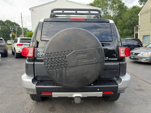 Used 2008 Toyota FJ Cruiser 4WD w/ Upgrade Pkg 2 image 6