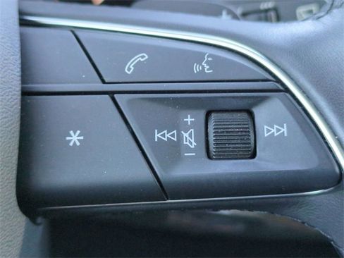 Used 2023 Audi Q7 Premium Plus image 27