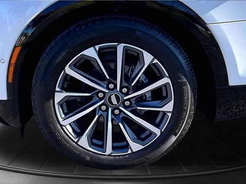 Used 2024 Cadillac Lyriq Sport AWD/4WD image 8