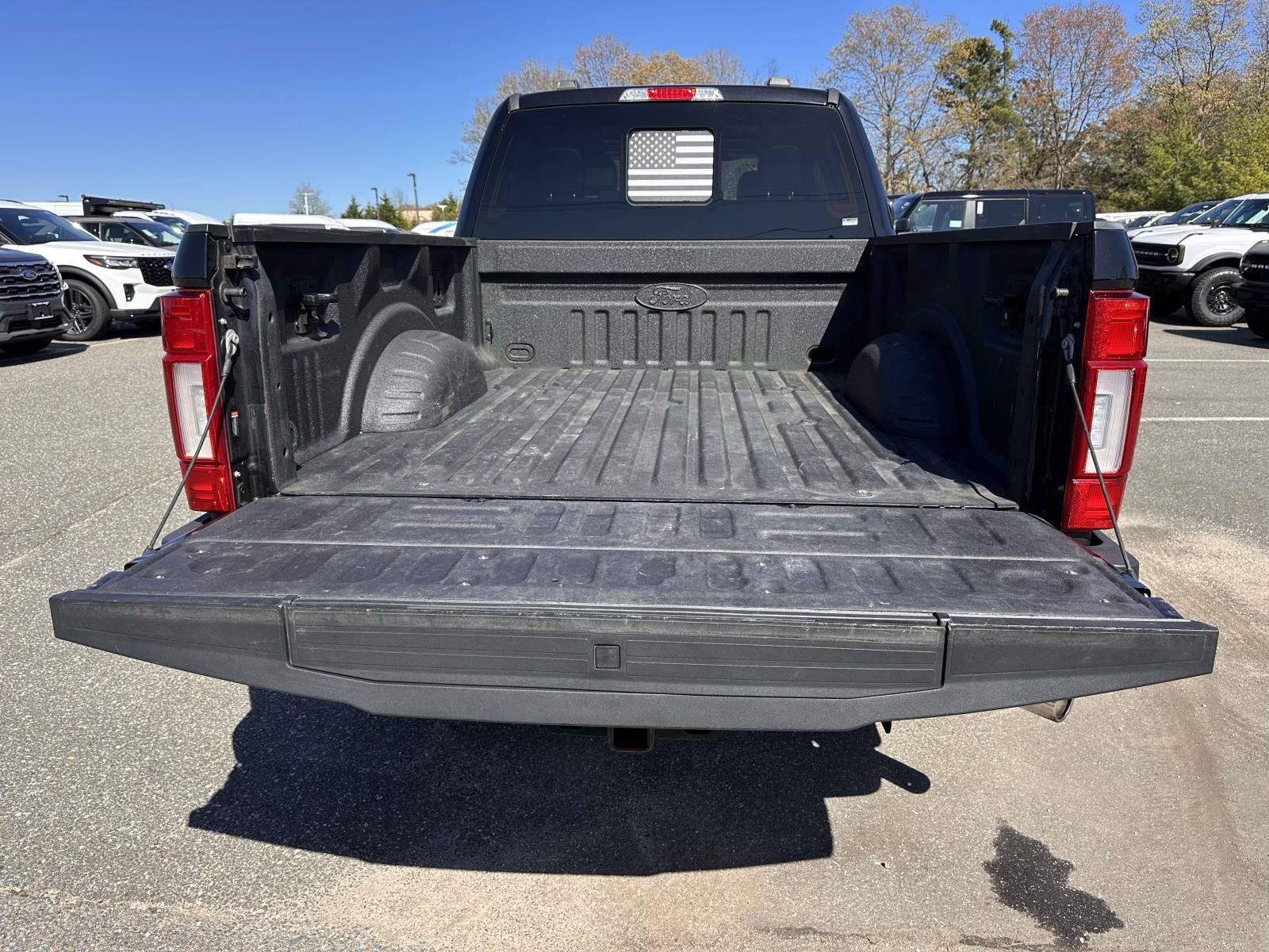 Used 2021 Ford F250 Lariat w/ Lariat Ultimate Package AWD/4WD image 8