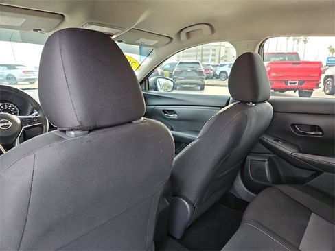Used 2025 Nissan Sentra SV image 10