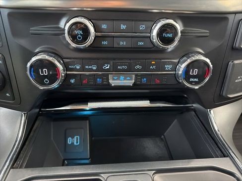 Used 2021 Ford F150 Lariat w/ Equipment Group 502A High AWD/4WD image 23