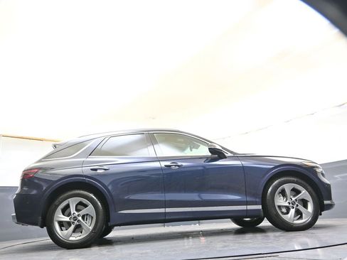 New 2026 Genesis GV70 2.5T Advanced image 38