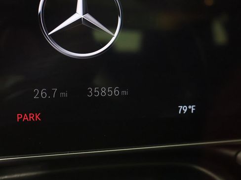 Used 2023 Mercedes-Benz EQE 500 4MATIC Sedan w/ Exclusive Trim Package image 39