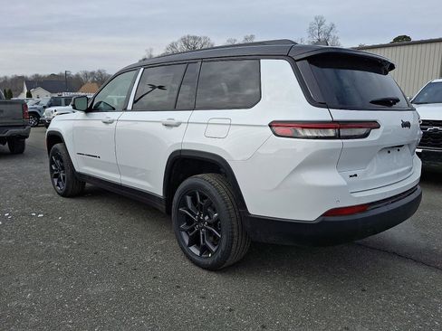 New 2025 Jeep Grand Cherokee L Limited image 4