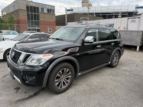 Used 2017 Nissan Armada SL w/ Moonroof Package AWD/4WD image 4