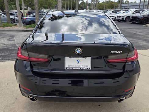 Used 2024 BMW 330i Sedan w/ Convenience Package RWD image 4