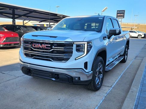 New 2026 GMC Sierra 1500 SLT w/ SLT Premium Plus Package image 8