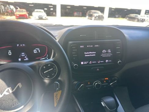 Used 2023 Kia Soul LX w/ LX Technology Package image 31