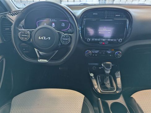 Used 2023 Kia Soul GT-Line image 17