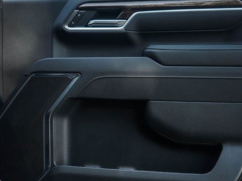 New 2026 GMC Sierra 3500 SLE w/ SLE Value Package image 8