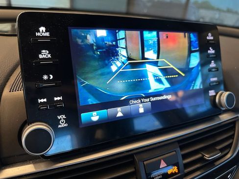 Used 2021 Honda Accord Sport Special Edition image 13
