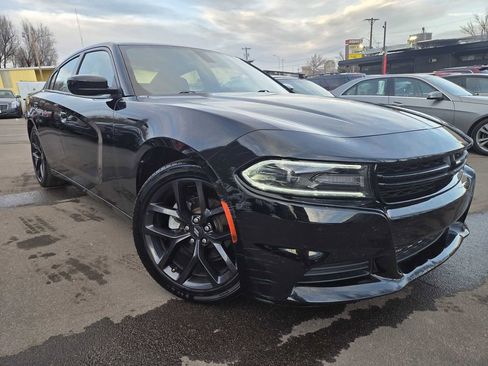 Used 2021 Dodge Charger SXT w/ Blacktop Package image 1