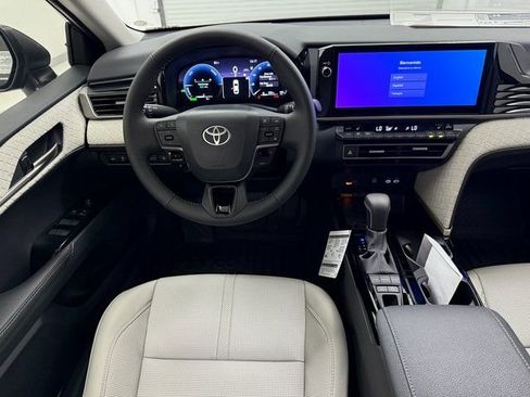 New 2026 Toyota Camry XLE FWD image 31