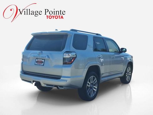 Certified 2022 Toyota 4Runner TRD Sport w/ Technology Package AWD/4WD image 5