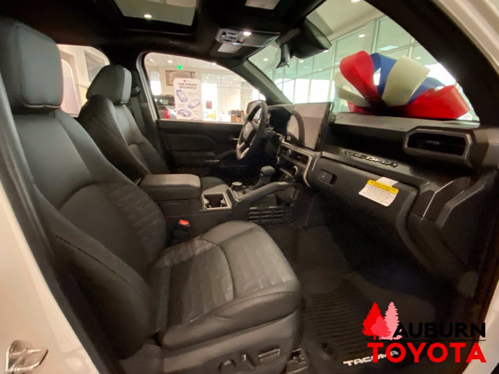 New 2026 Toyota Tacoma TRD Off-Road AWD/4WD image 10