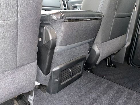 Used 2022 RAM 1500 Warlock AWD/4WD image 12