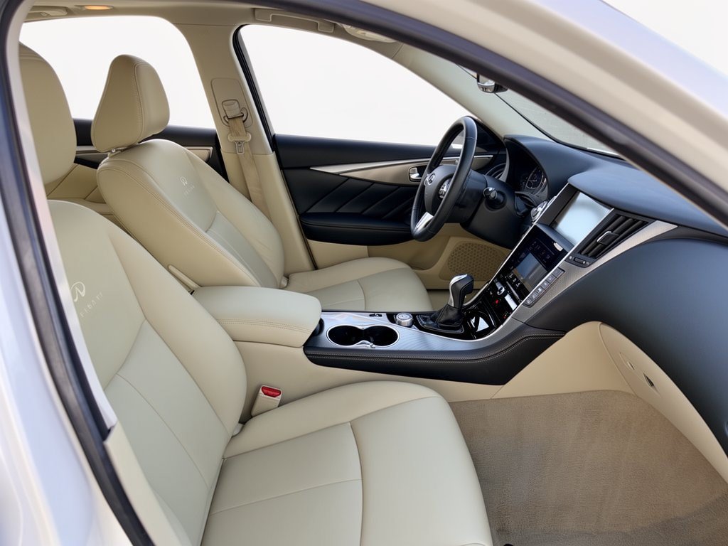Used 2014 INFINITI Q50 Premium w/ Navigation Package RWD image 30