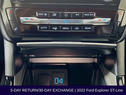 Used 2022 Ford Explorer ST-Line w/ Class IV Trailer Tow Package image 22
