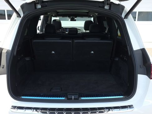 Used 2022 Mercedes-Benz GLS 450 4MATIC image 9