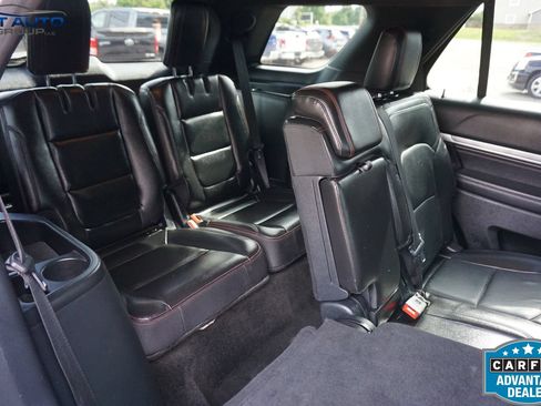 Used 2018 Ford Explorer Sport AWD/4WD image 26
