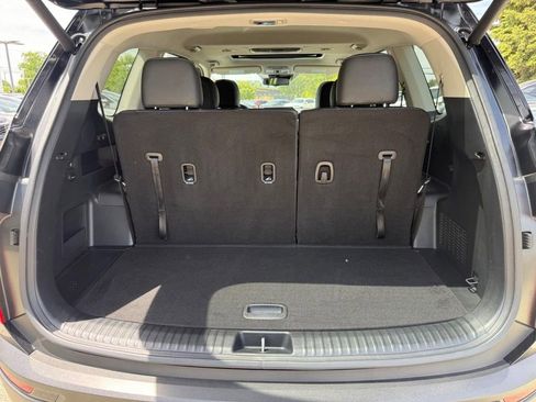 Used 2022 Kia Telluride EX w/ EX Premium Package AWD/4WD image 6