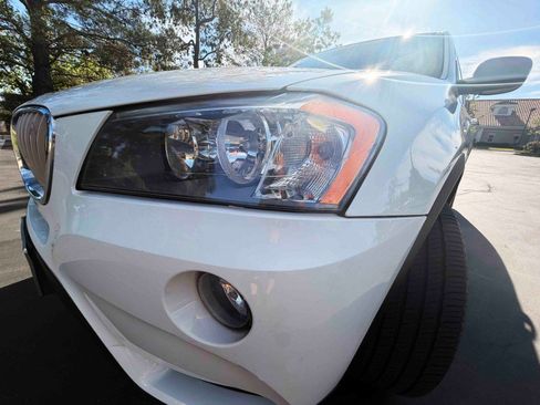 Used 2017 BMW X3 sDrive28i image 10