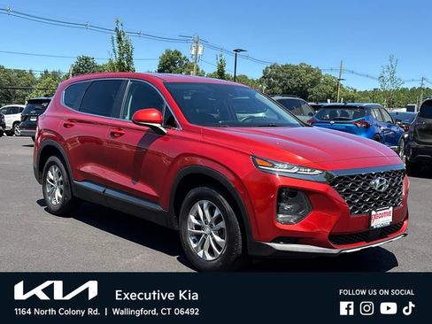 Used 2019 Hyundai Santa Fe SE AWD/4WD image 5