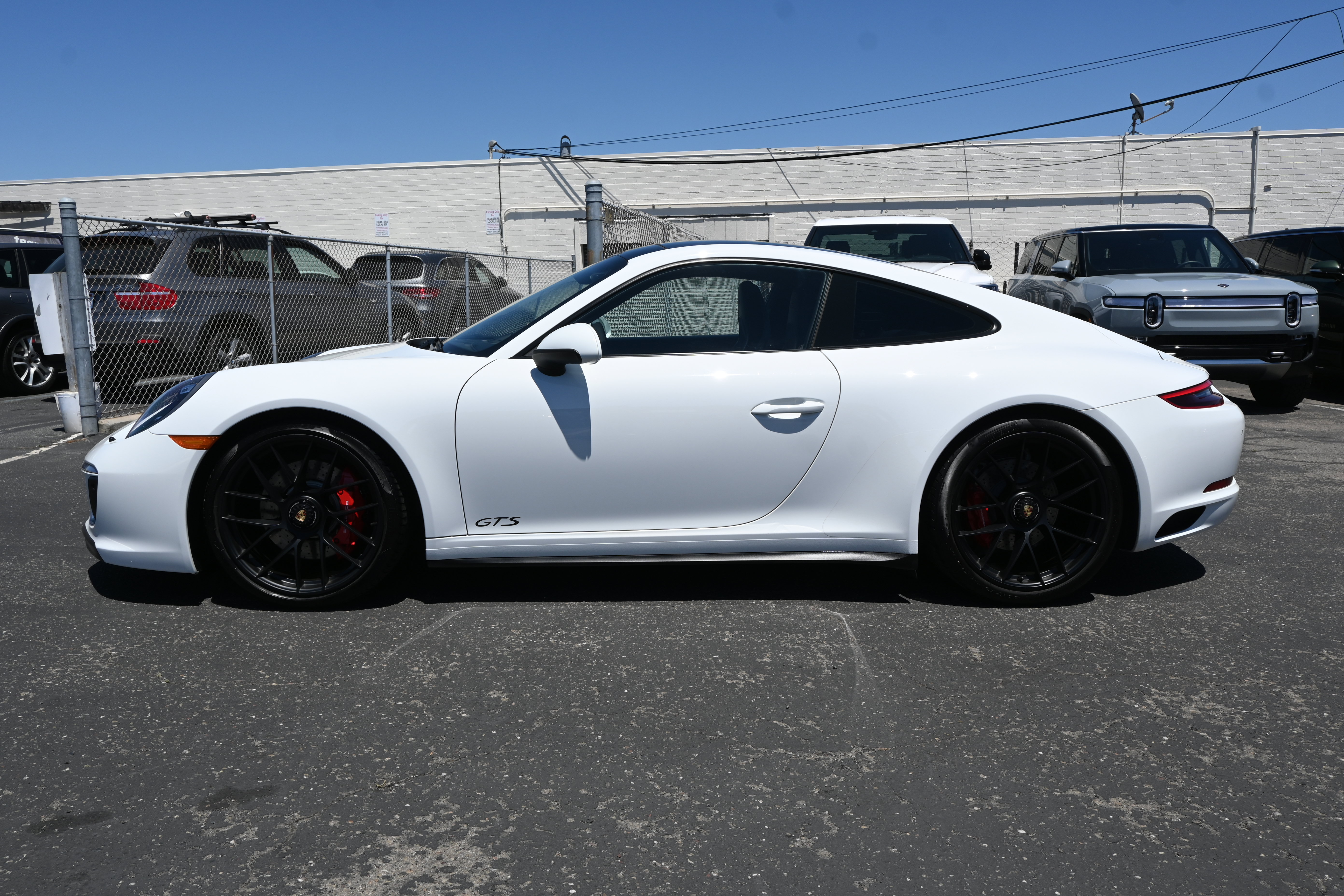 Used 2018 Porsche 911 GT3 RS image 12