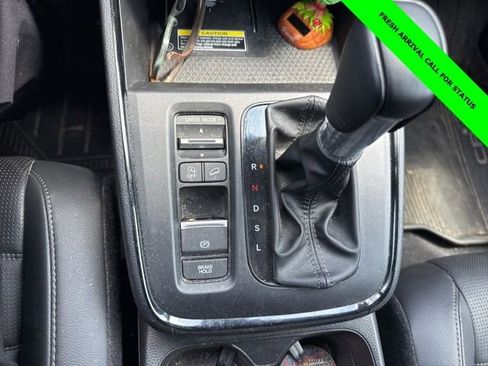 Used 2024 Honda CR-V EX-L image 25