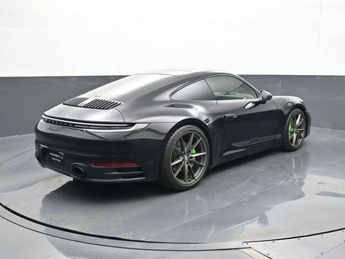 Certified 2024 Porsche 911 Carrera T RWD image 19