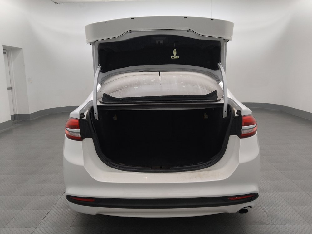 Used 2018 Ford Fusion S FWD image 29