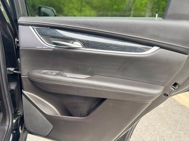 Used 2023 Cadillac XT5 Premium Luxury AWD/4WD image 15
