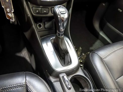 Used 2014 Buick Encore Premium AWD/4WD image 19