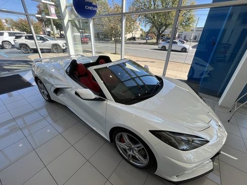 Used 2023 Chevrolet Corvette Stingray Preferred Conv w/ Z51 Performance Package image 6