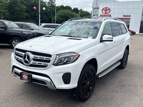 Used 2018 Mercedes-Benz GLS 450 4MATIC image 3