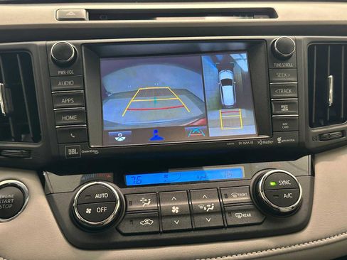 Used 2018 Toyota RAV4 Limited w/ Advanced Technology Package image 13