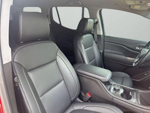 Used 2023 GMC Acadia SLT w/ Elevation Edition image 15