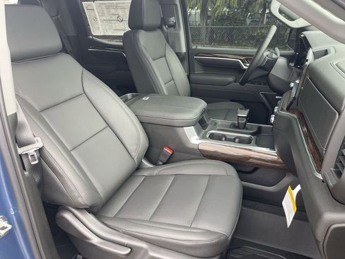 New 2026 GMC Sierra 1500 Elevation w/ Elevation Premium Package AWD/4WD image 29
