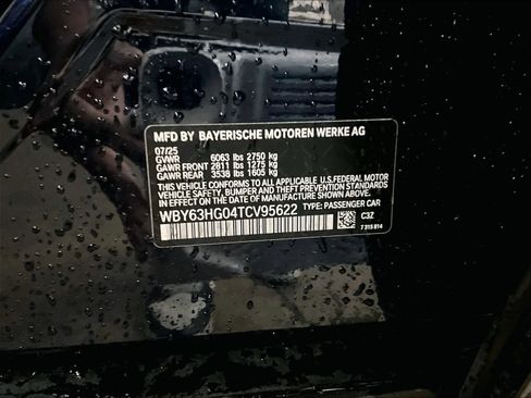 Certified 2026 BMW i5 eDrive40 w/ M Sport Package image 32