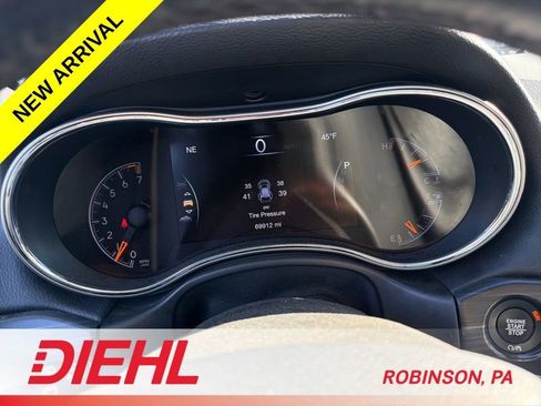 Used 2020 Jeep Grand Cherokee Limited image 14