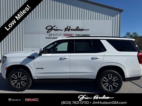 Used 2023 GMC Yukon AT4 w/ Technology Package image 10