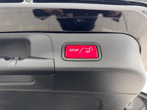 Used 2023 Mercedes-Benz EQB 300 4MATIC image 79