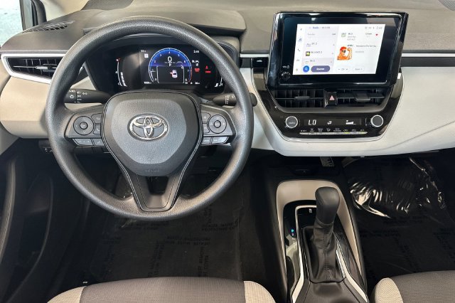 Used 2026 Toyota Corolla LE w/ LE Premium Package FWD image 18