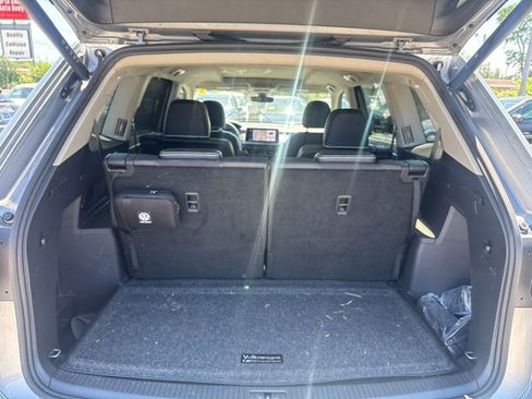 Used 2025 Volkswagen Atlas SEL Premium R-Line AWD/4WD image 19