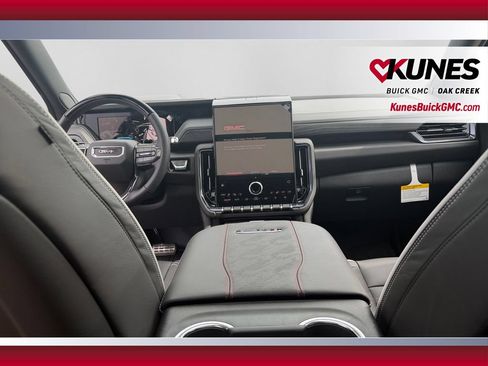 New 2026 GMC Yukon AT4 Ultimate w/ LPO, Floor Liner Package AWD/4WD image 25