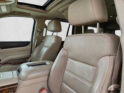 Used 2015 GMC Yukon Denali w/ Open Road Package image 20